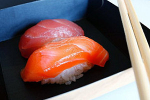 Kyosko Sushi food