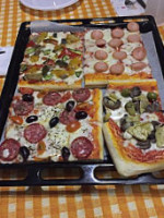 Pizzeria La Teglia food