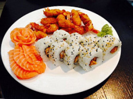 Oriente Wok Sushi food