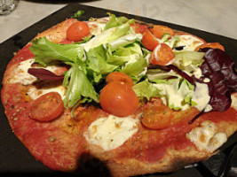 Pizza Hut Restaurants Basingstoke food