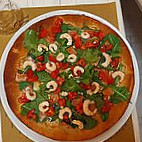 Pizza Delle Borgate food