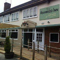 The Ashwood Inn outside