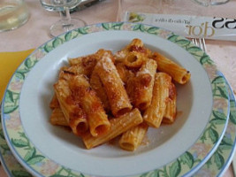 Della Serra food