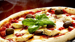 Mastro Pizza Ciccia food
