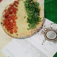 Sesto Senso Pizzeria food