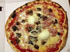 Pizzeria-trattoria Del Forestiero food