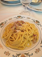 Leonetti food