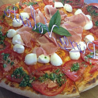 Pizza Volante food