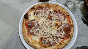 Pizzeria Serio food