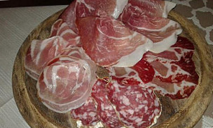 Rifugio Dei Sapori food