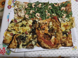 Pizza E Fichi food