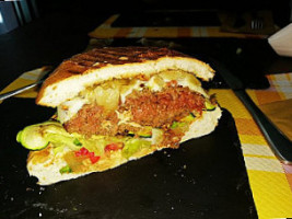 La Bettola Il Panino Dell'isola food