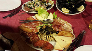 La Trattoria Riaci food