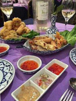 The Thai Pavilion food