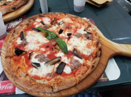 Pizzeria Da Enzo Bruno food