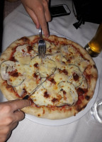 Trattoria Pizzeria Capocroce food