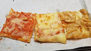 Disneipizza food