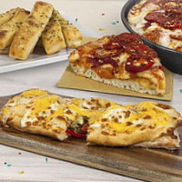 Domino's Pizza food