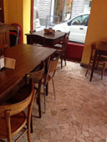 Solletico Cafe inside