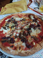 Pizzeria San Giovanni food