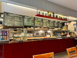 Sapori Cafe' And food