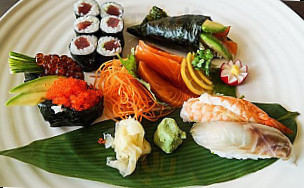 Rin Sushi Harrow food