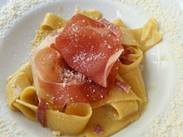 Gusto-osteria food