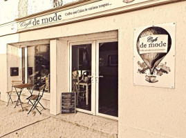 Cafe De Mode inside