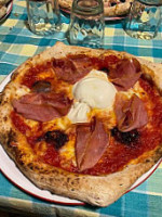 Pizzeria 0574 food