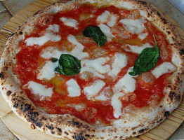 Maruzzella Pizza E Food food