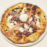 Makris Pizza&love food