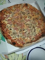 Pizzeria Da Vittorio food