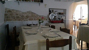Taverna Del Castello Di Creti P. Pietro food