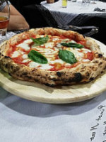 Pizzeria Ricciardi Il Duetto food