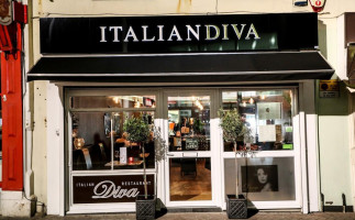 Italian Diva food