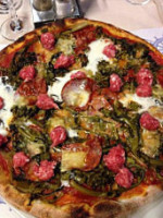 Pizzeria L Oste De Marins food
