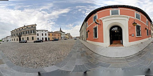 Albergo Trattoria Il Leone outside