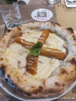 Pizzeria Regina Margherita food