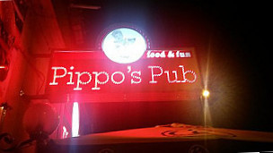 Pippo's Pub inside