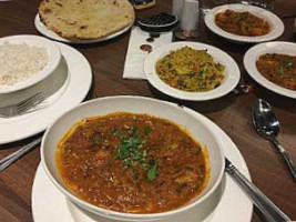 Major Curry Affair food