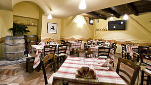 Meating Sorrento Pizzeria, ,steakhouse food