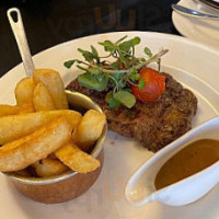 Marco Pierre White Steakhouse Grill Windsor food