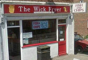The Wick Fryer outside