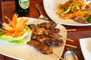 Pan Tip Thai And Takeaway food