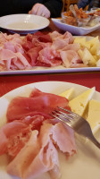 Del Sciovie Rifugio Biancoia food