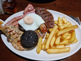 The Railway Inn food
