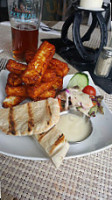 The Three Horseshoes Pub And Dining food