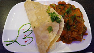 Shahenshah Indian Cuisine food