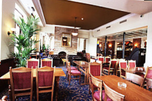The Assembly Rooms Wetherspoon food