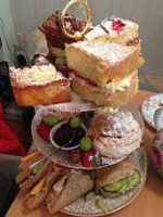 Beau-ti-ful Tearooms food